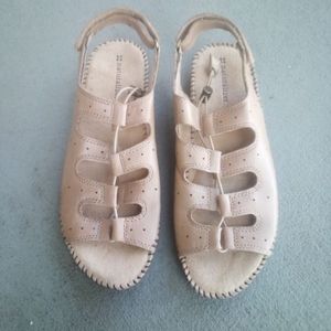 Naturalizer Selene women's sandals